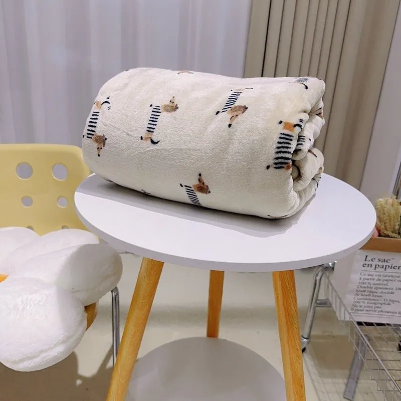 Cartoon Sausage Dog Thickened Flannel Casual Blanket