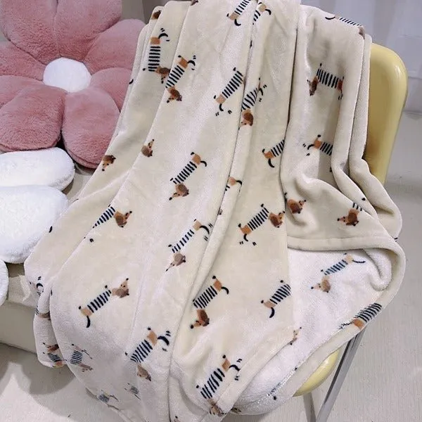 Cartoon Sausage Dog Thickened Flannel Casual Blanket