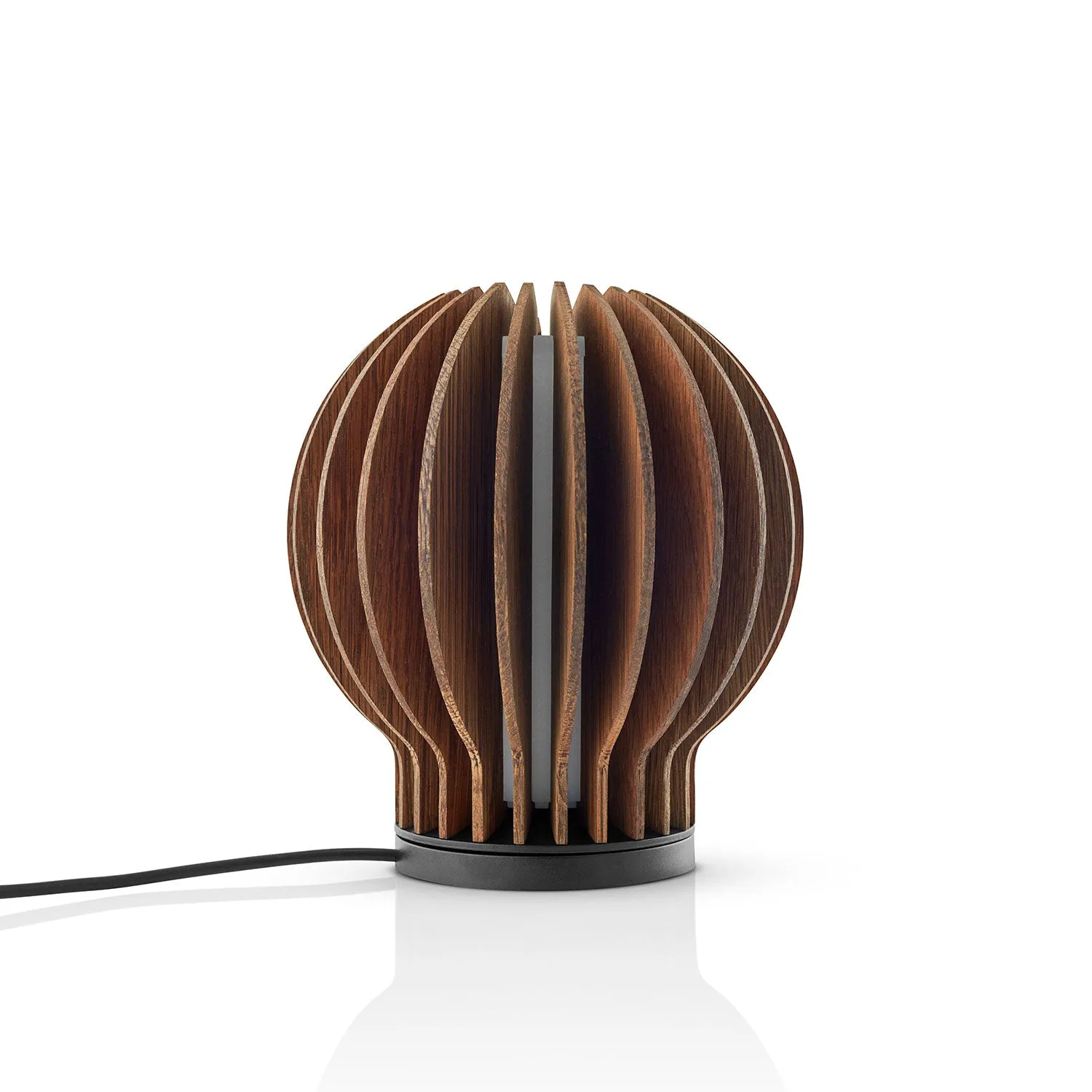 eva solo | radiant round portable table lamp | smoked oak - DC