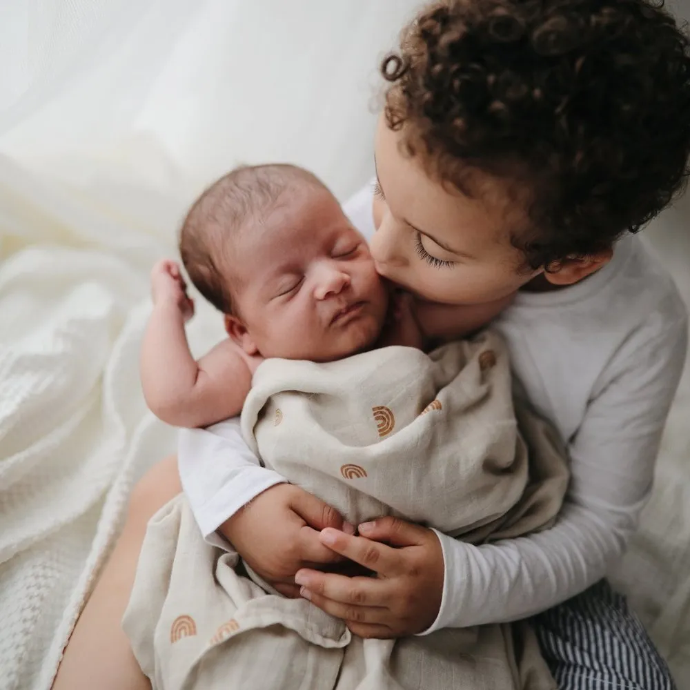Mushie Organic Cotton Muslin Baby Swaddle - Rainbows