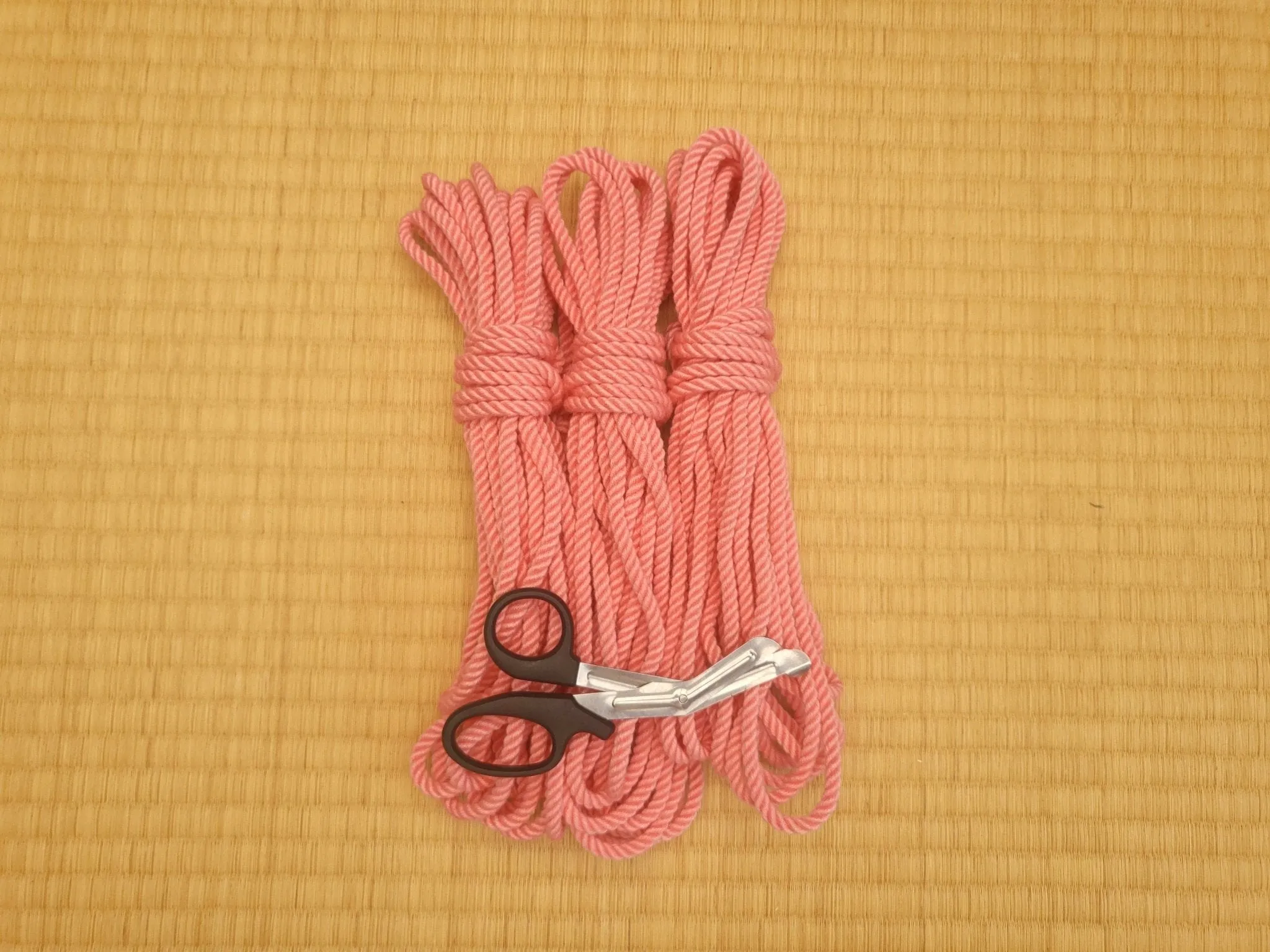 ‘Peach Melba’ Bondage Rope in Bamboo